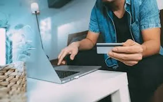 Facilita pagos seguros y rápidos con múltiples opciones, desde tarjetas hasta billeteras electrónicas.